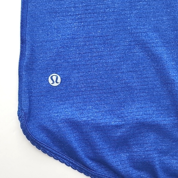 Lululemon Blue Racerback Tank Loose Lightweight Scalloped Trim  Size 4 - Picture 4 of 10